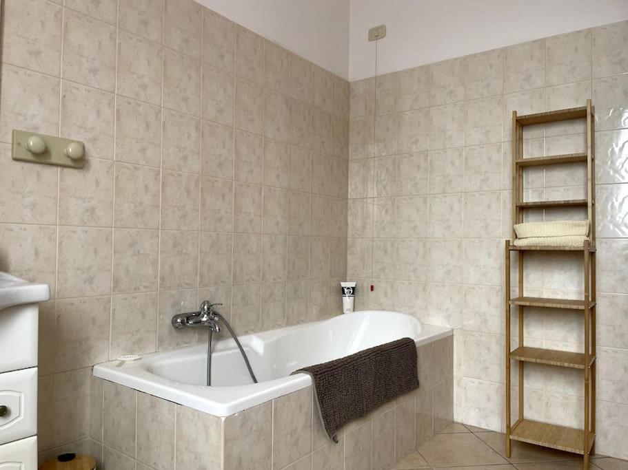 Casa Isore Con 3 Da Letto Appartement